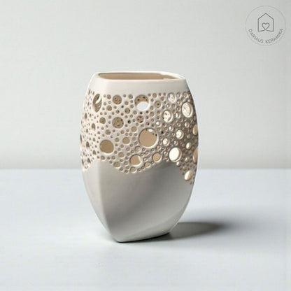 Keraminė vaza-žvakidė su ažūriniu raštu - rankų darbo keramika - Dariaus Keramika