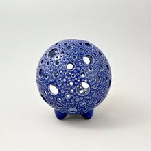 Įkelti vaizdą į galerijos rodinį, žvakidė burbulai mėlyna gimtadienis dovana keramika molis šeimos židinys
